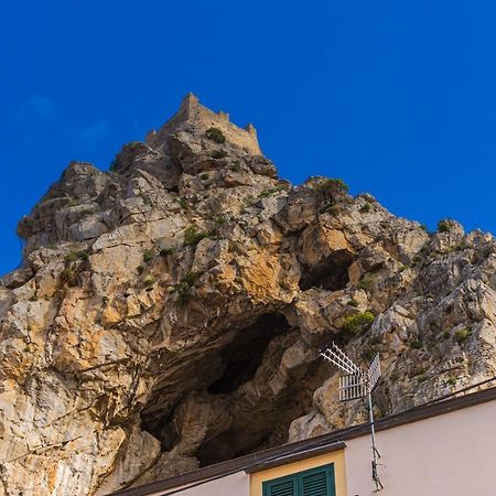 Апартаменты Mont°6 Чефалу Экстерьер фото